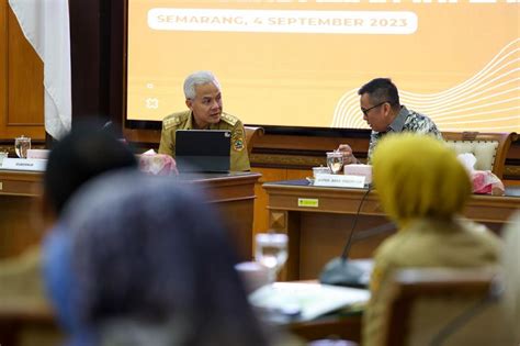 Inflasi Di Jateng Terkendali Ganjar Ucapkan Terima Kasih Pada