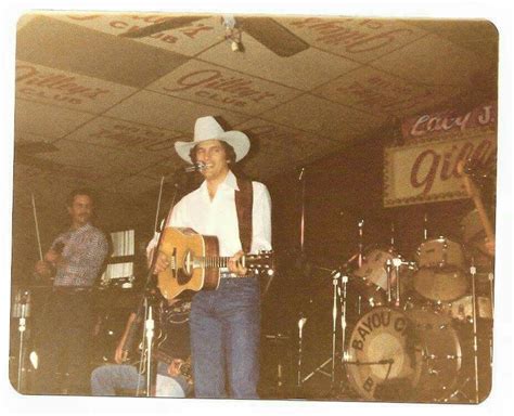 George Strait @ Gilley's in Pasadena, TX in 1982 | George strait, King ...