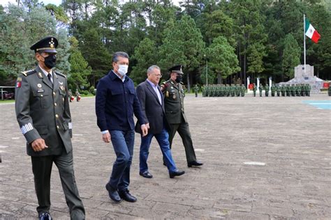 Asiste Rutilio Escand N A Toma De Posesi N Del Nuevo Comandante De La