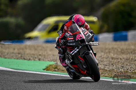 Motogp Jerez Doppietta Aprilia In Fp Con Espargar E Vinales