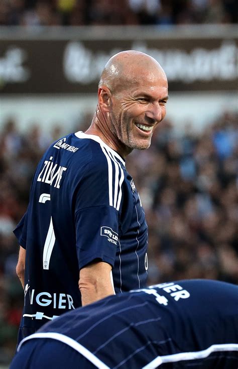 Photo Zinedine Zidane A Loccasion Des 100 Ans Du Parc Lescure