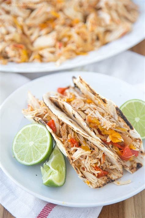 Slow Cooker Chicken Fajitas Yellow Bliss Road