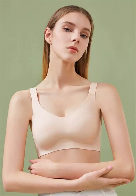 Buy Kiss Tell Premium Melinda Seamless Wireless Padded Support Bra In Nude Online Zalora