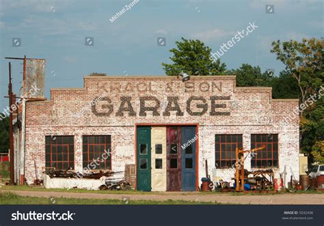 An Old Mechanics Garage In The Midwest Some Colorful Doors Add Class