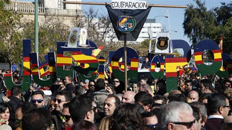 Manifestaci N De Polic As Y Guardias Civiles En Sevilla