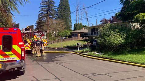 Tualatin Valley Firefighters Battle House Fire In Tigard Smoke Visible