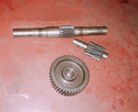 Mild Steel 100mm Pinion Gear Shaft Set For Industrial At Rs 800 In Howrah