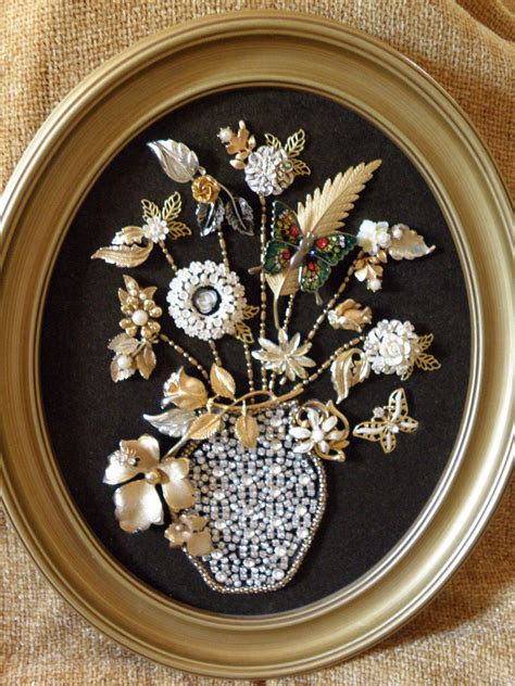 Vintage Jewelry Flower Vase | El yapımı takı, Boncuk, Boncuk işi
