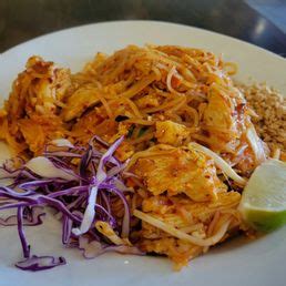 LIME LEAF THAI EATERY - Updated January 2025 - 84 Photos & 79 Reviews - 200 Metairie-Hammond Hwy ...