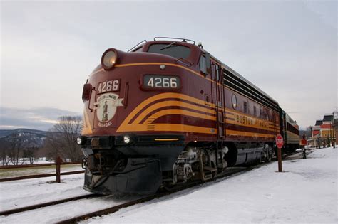 Nose Shot The Nerail New England Railroad Photo Archive