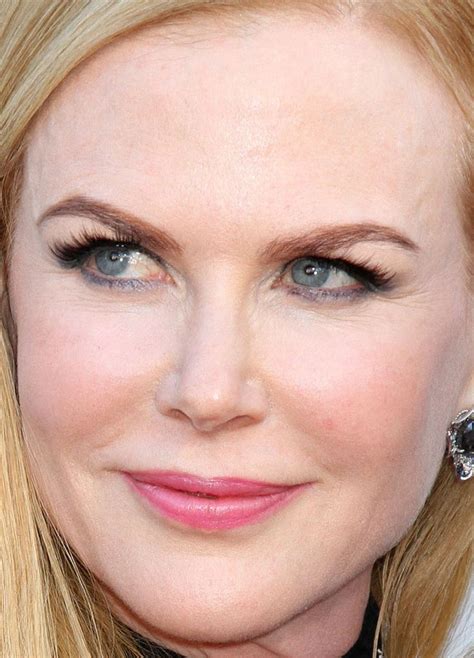 Close Up Of Nicole Kidman At The 2016 Acm Awards Makeup For Older