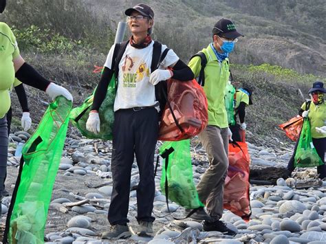 屏東環保局化身海廢終結者 挑戰阿塱壹淨山淨灘艱鉅任務 民生電子報