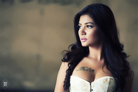 Indri Lestari Hot Photo Collection The Photo Shoot Channel