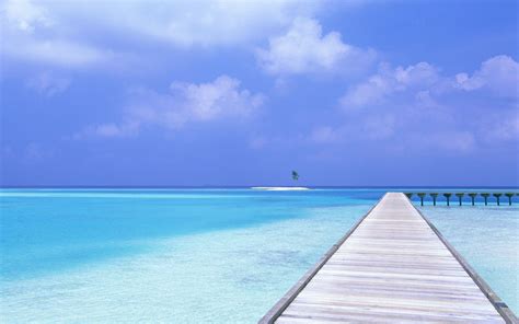 Blue Sky Beach Wallpapers - Top Free Blue Sky Beach Backgrounds ...