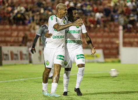 Cuiab Vence O Uni O Rondon Polis E Larga Na Frente Na Final Do Mato