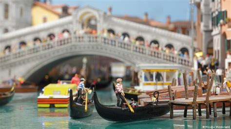 ′Miniatur Wunderland′ to open little Venice | DW Travel | DW | 21.02.2018