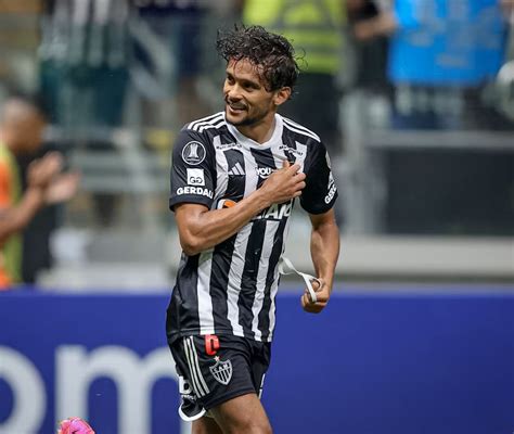 Galo Vence Ros Rio Central Mant M E Se Isola Na Lideran A Da Chave