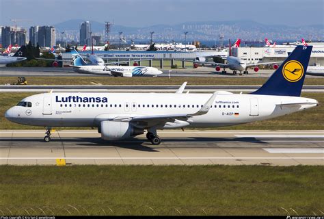 D Aizp Lufthansa Airbus A Wl Photo By Kris Van Craenenbroeck