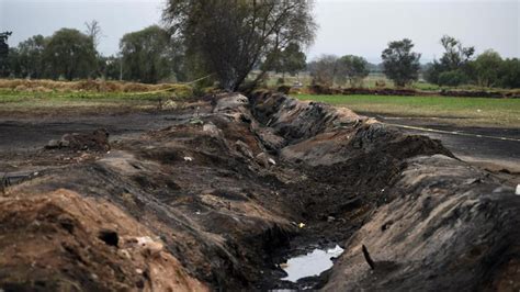 La explosión en México aviva el debate sobre el plan contra el robo de ...