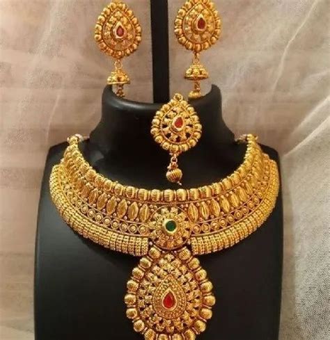 Modern Wedding Wear Heavy Gold Complete Necklace Set At Gram In