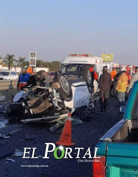 Un Muerto En La Carretera 57 El Portal SLP