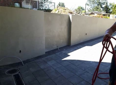 Concrete Retaining Wall Construction – G-CON LTD