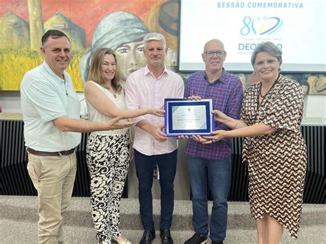 C Mara De Vereadores Presta Homenagem Aos Anos Da Escola Deodoro