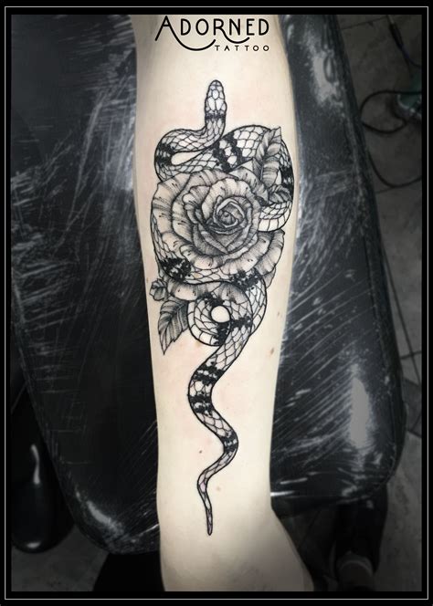 Snake And Rose Tattooed By Georgia Jay Tattoo Tattoos Rose Tattoo