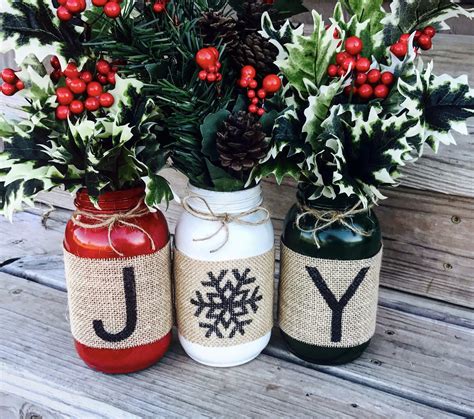 Mason Jar Christmas Decor Ideas That Are Another Word For Enchanting