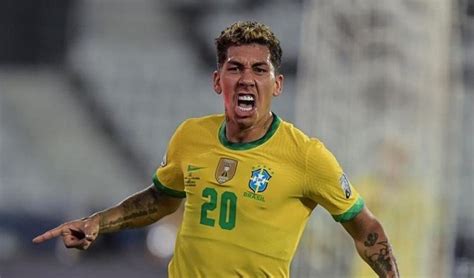 Corinthians faz consulta por Roberto Firmino como plano B Rápido no Ar