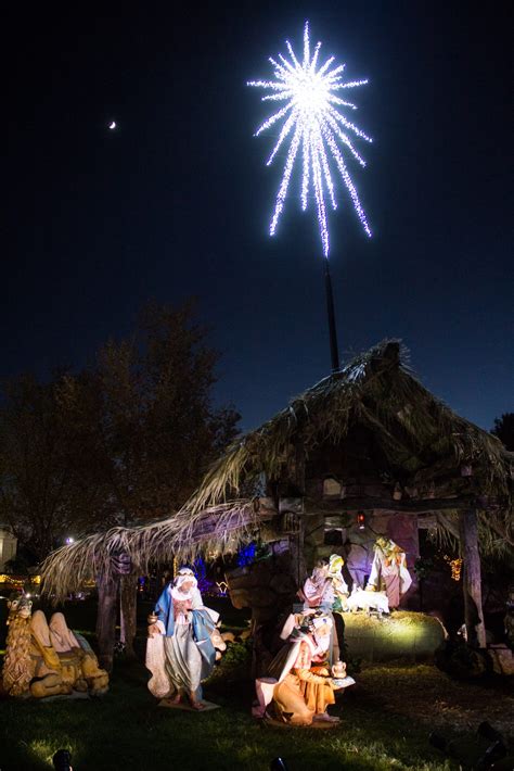 Mesa Temple Christmas Lights return this year - MesaTemple.org