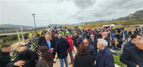 Inaugurata La Ciclopedonale Della Valle Del Neto 38 Km Di Bellezza In