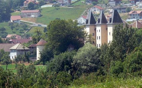 Pringy Een Dorp In De Haute Savoie Bij Argonay Frankrijk