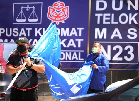 Prn Melaka Peratus Keluar Mengundi Setakat Pukul Tengah Hari