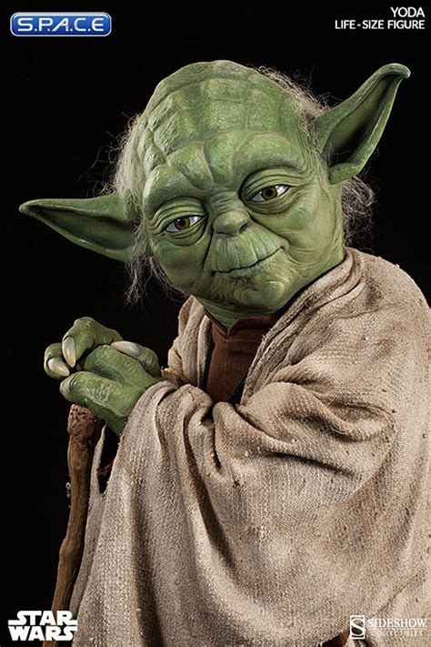 11 Yoda Life Size Statue Star Wars