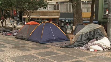 Frio Intenso Em S O Paulo Aumenta Urg Ncia Do Aux Lio A Desabrigados