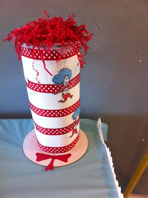 Dr Seuss Diaper Cake Baby Wreaths Dr Seuss Baby Shower Baby Diaper