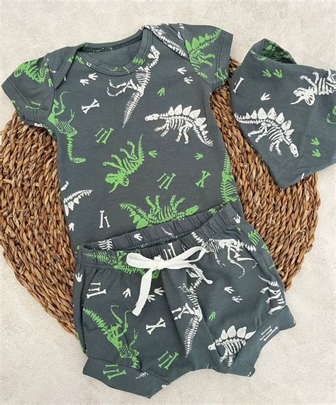 Conjunto Dinossauros Verde Mini Mini Estilo E Conforto Para Beb S E