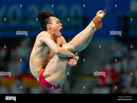 Xie Siyi Of China Competes In Men S Diving M Springboard Final At The