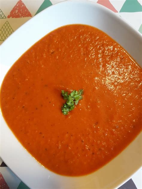 Einfache Paprika Tomaten Suppe Von Elanda Chefkoch De