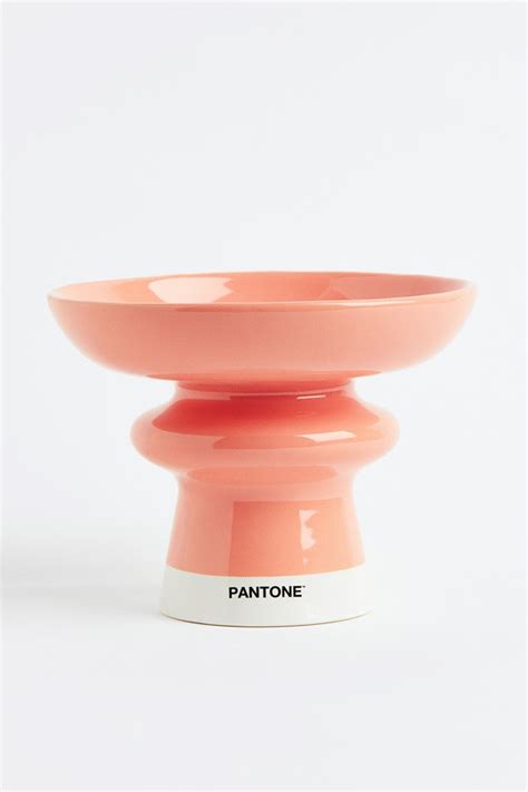 H M Home Lancia Una Collezione Colorata In Collaborazione Con Pantone