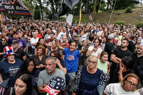 Vitriolic Anti-Migrant Protests Spread in an Unexpected Place: New York ...