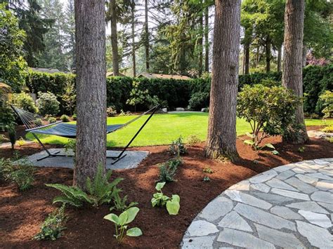 Mulch And Pine Straw Installation Creech Landscape