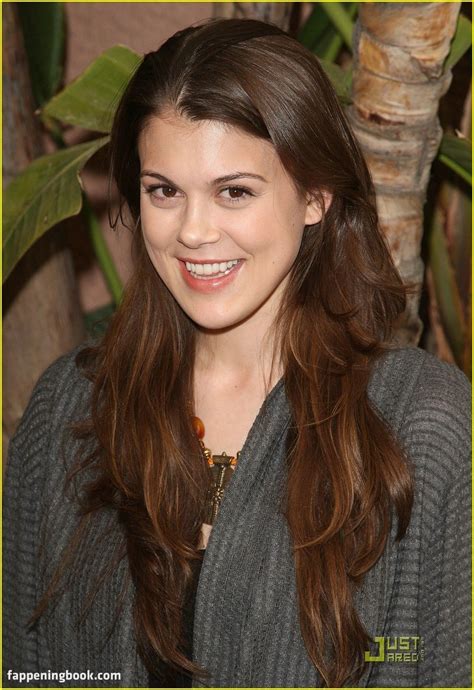 Lindsey Shaw Nude OnlyFans Leaks Fappening FappeningBook