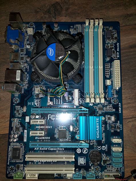 Материнская плата gigabyte GA-H77-DS3H (rev. 1.0) Socket LGA1155 - 1000Lei