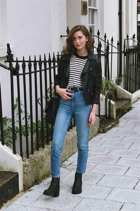 Fashion Trends Fashion Clothes Mom Jeans Outfit