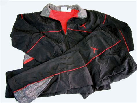 Vintage Air Jordan Warm Up Suits Part 1 Bred Edition