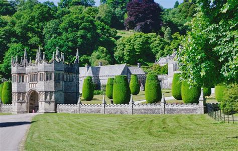 Lanhydrock Gate House Stock Image Image Of Castle Architecture 6593715