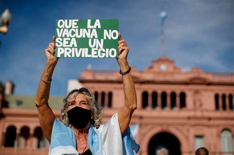 Problemas en la logística y lentitud el retrato de la vacunación en América Latina La Tercera