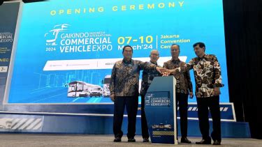 Buka Pameran GIICOMVEC 2024 Menteri Perindustrian Tekankan Hal Ini